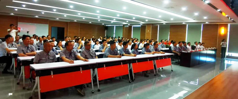 百年禮讚頌黨旗，同心起航唱紅歌